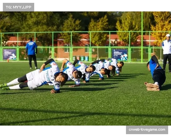 专栏评论：青少年足球训练过度强调定位球套路，是否扼杀创造力？